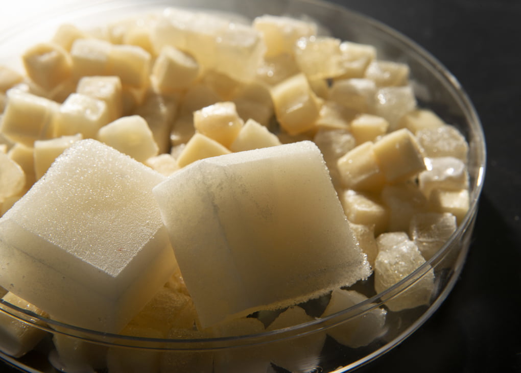 Jelly cubes